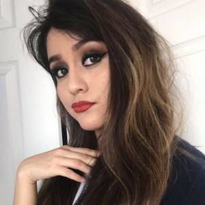 Meet your Posher, Heidi